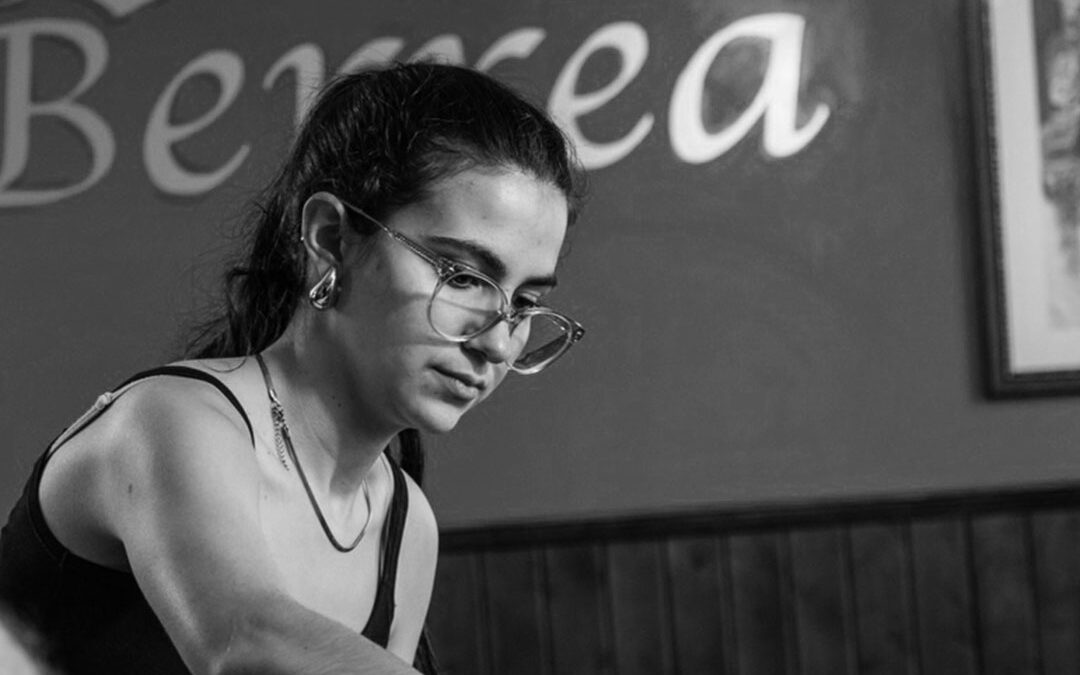 CLAUDIA VALLS